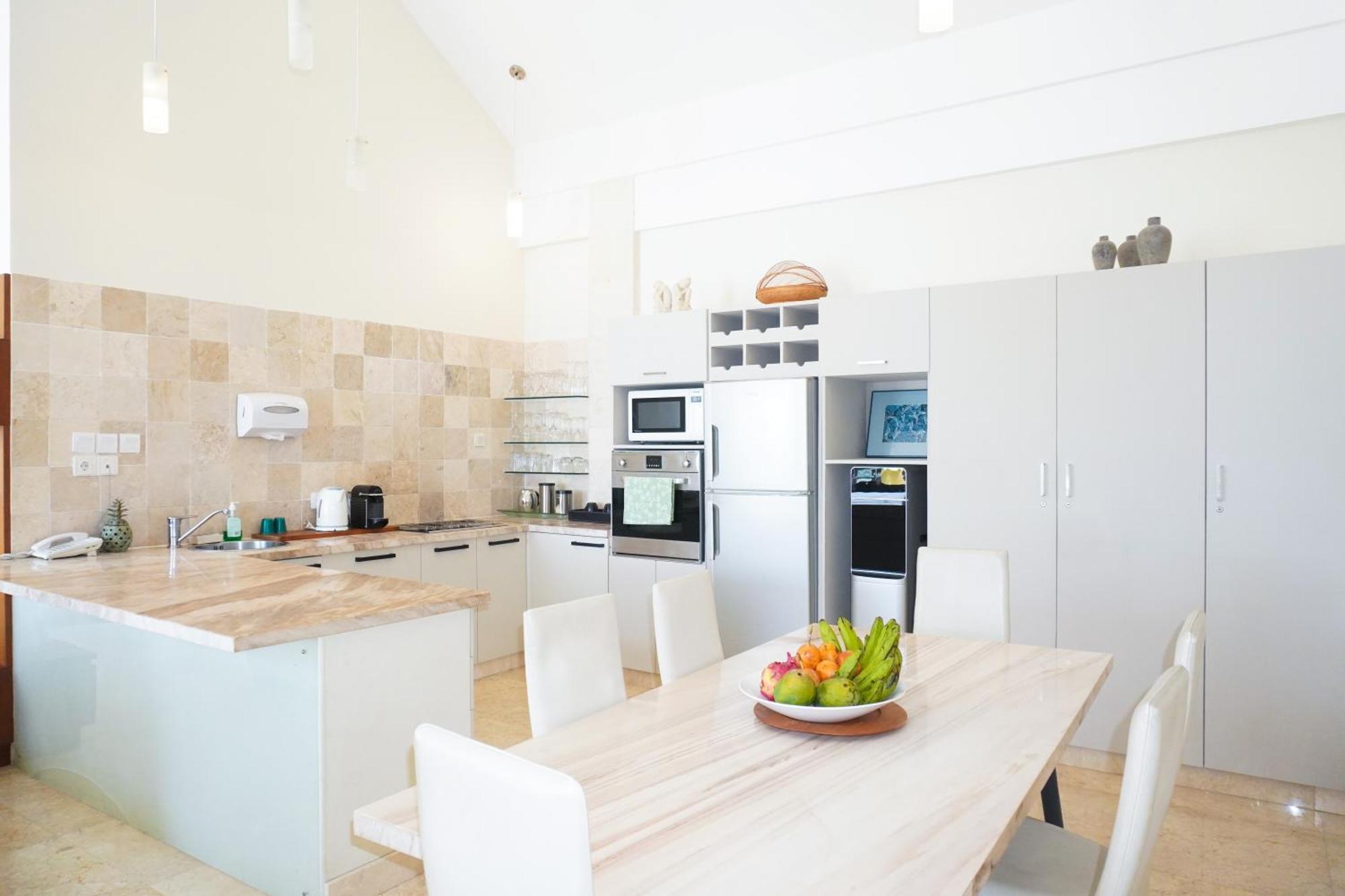Furamaxclusive Ocean Beach Seminyak Bali Legian  Exterior photo A modern kitchen