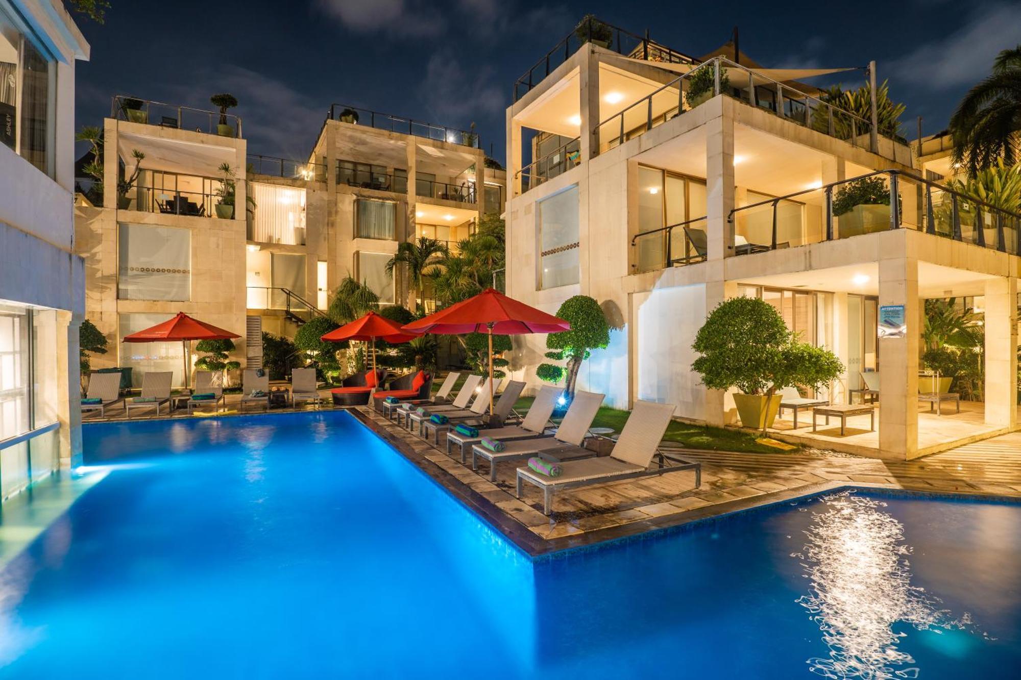 Furamaxclusive Ocean Beach Seminyak Bali Legian  Exterior photo The swimming pool at the hotel