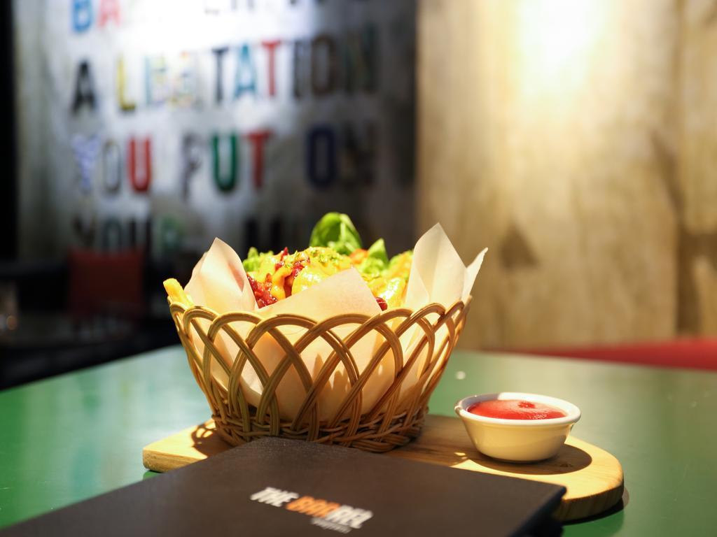 Furamaxclusive Ocean Beach Seminyak Bali Legian  Exterior photo A salad at the restaurant